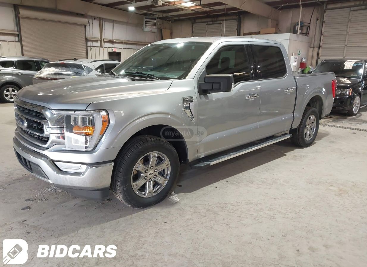 Ford F150 - фото 1