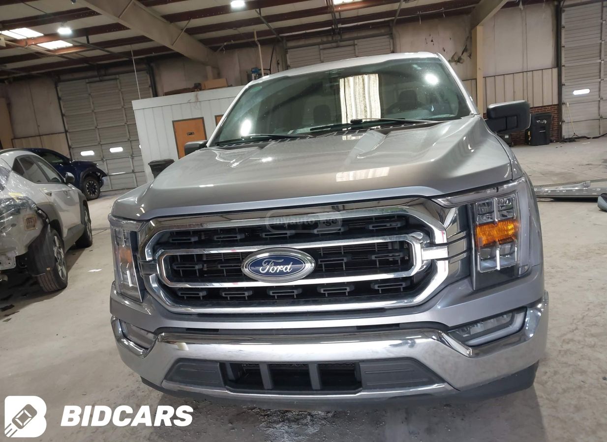 Ford F150 - фото 2