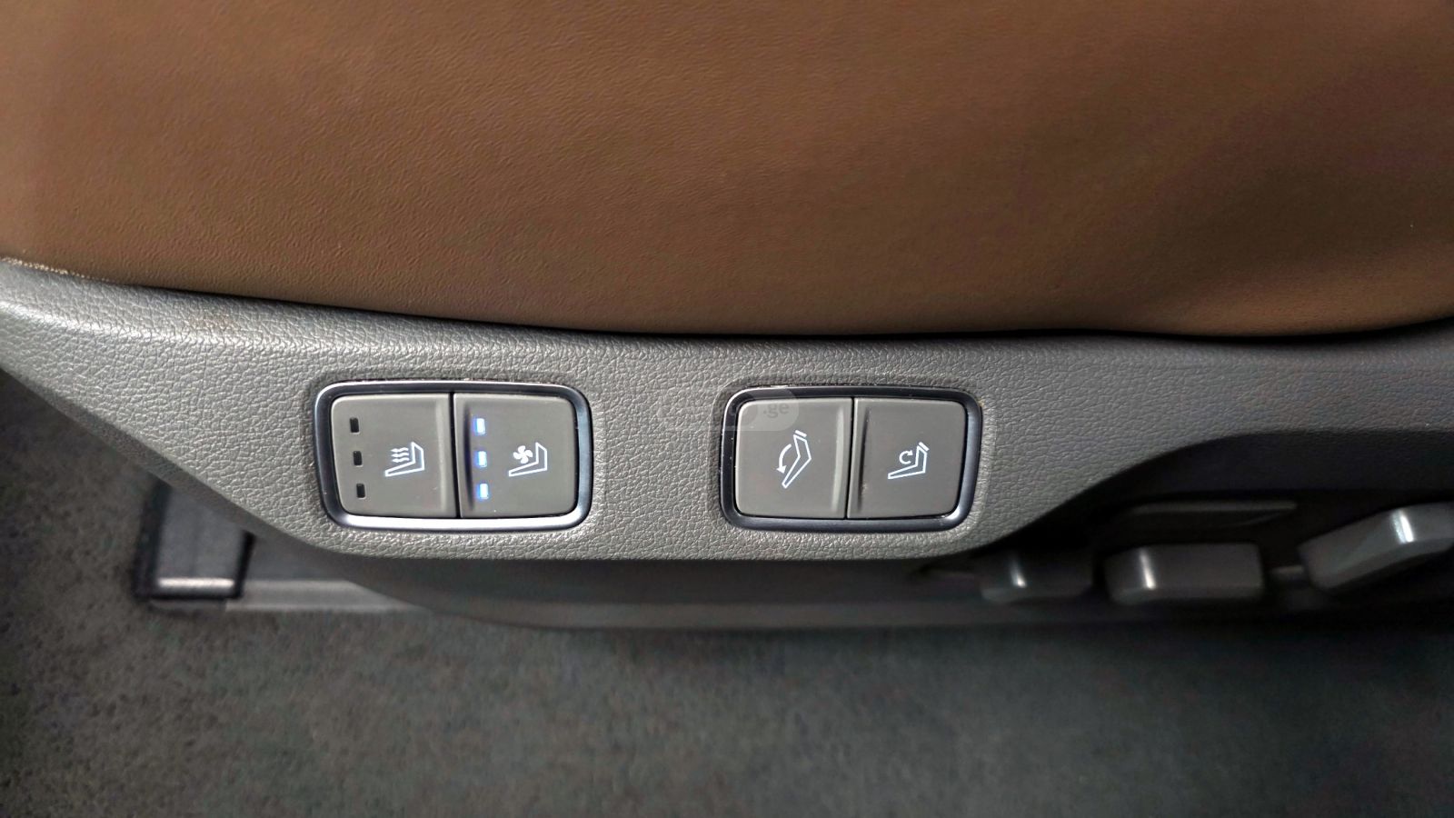 Hyundai Staria 2023 — миниатюра 12