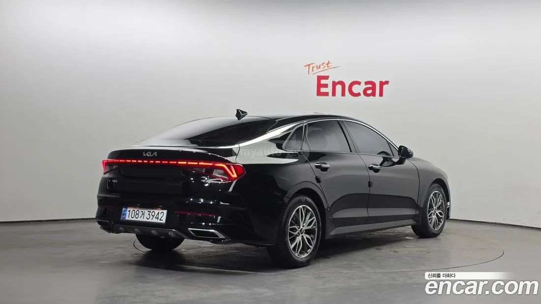 Kia Optima - фото 2