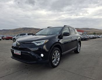 ToyotaRAV 4