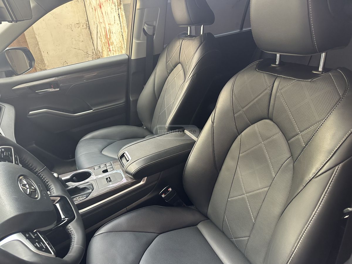 Toyota Platinum — миниатюра 9