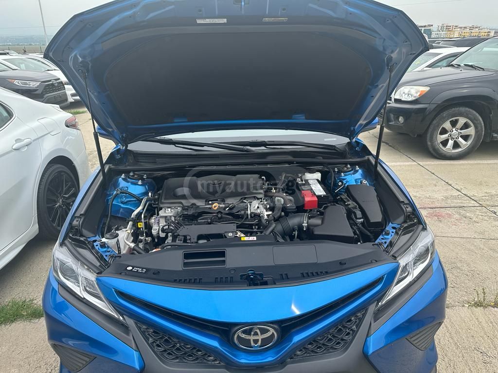 Toyota Camry - фото 7
