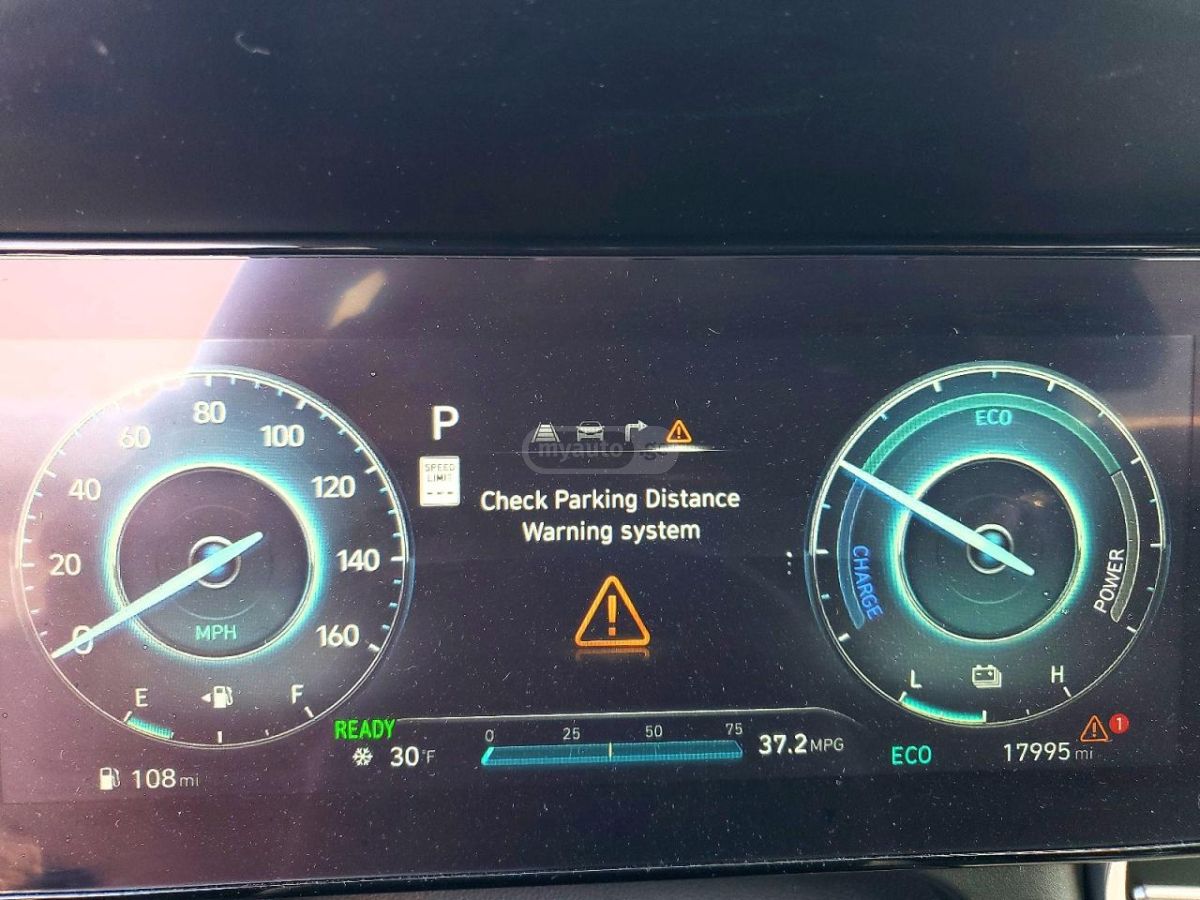 Hyundai Elantra - фото 9