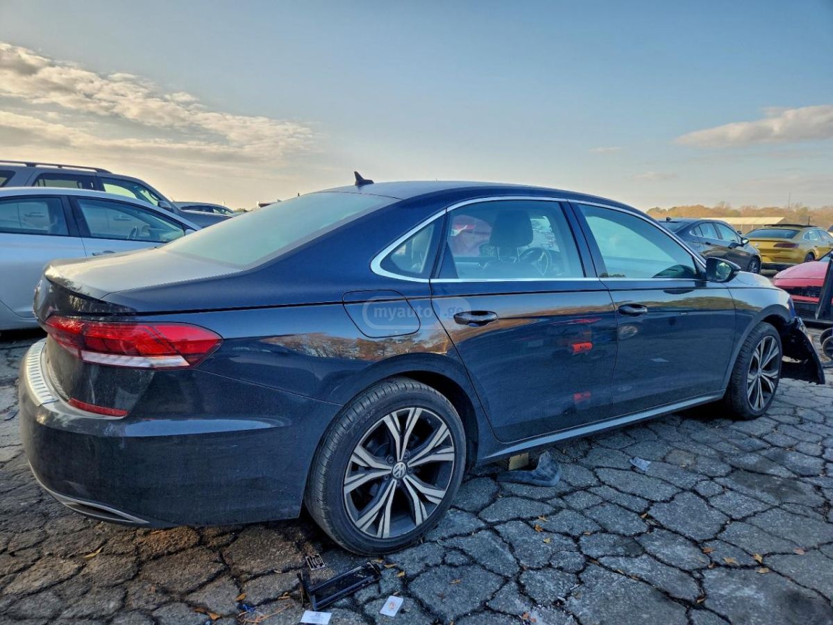 Volkswagen Passat 2021 — миниатюра 7