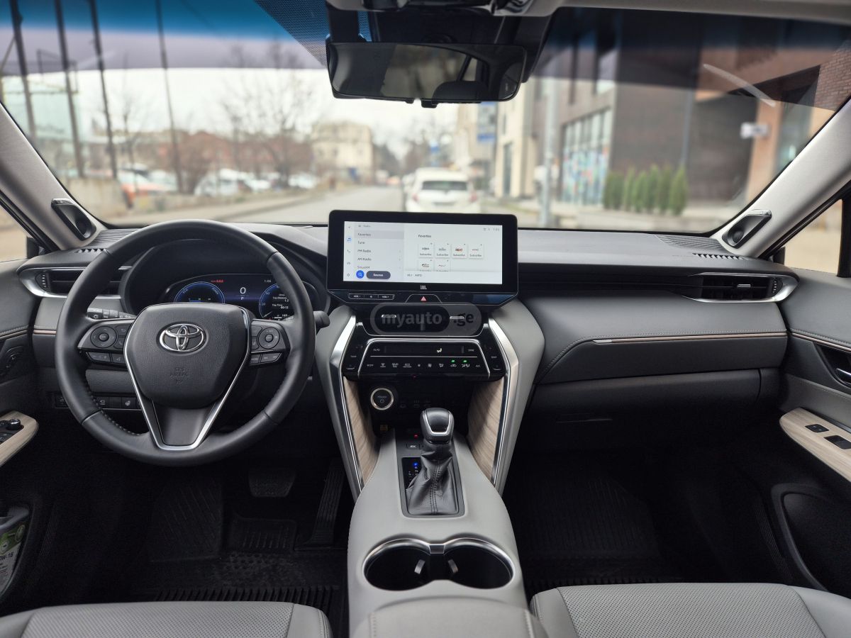 Toyota LIMITED — миниатюра 7