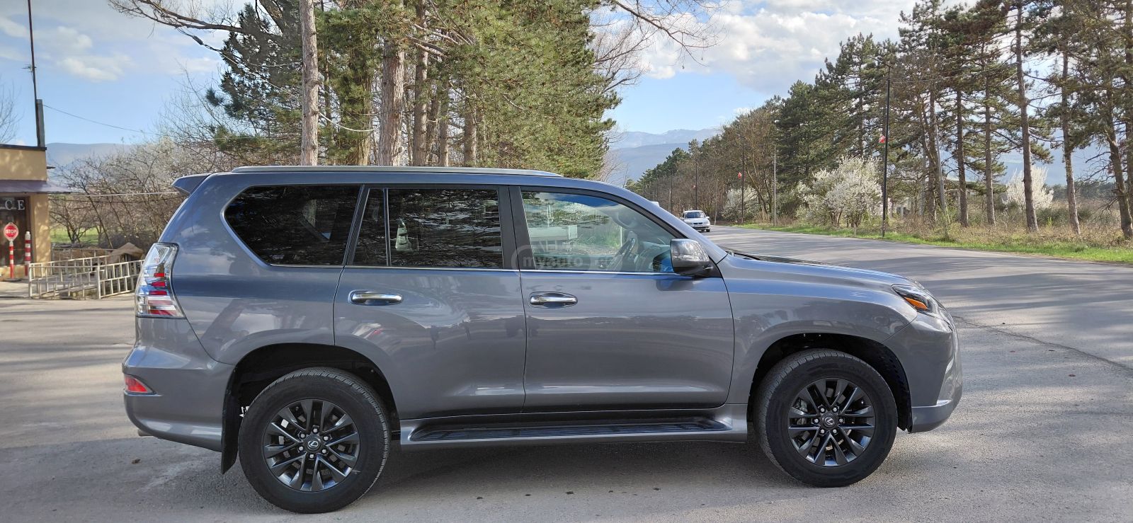 Lexus GX 460 - фото 4