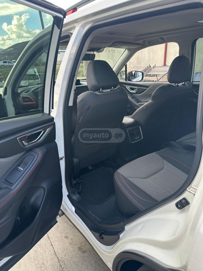 Subaru Forester - фото 9