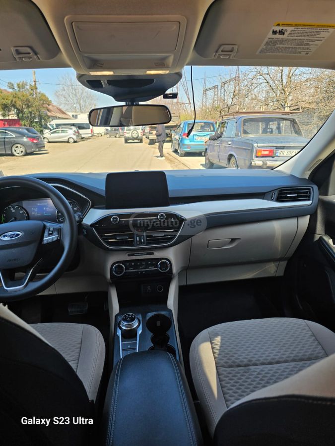 Ford Escape - фото 4