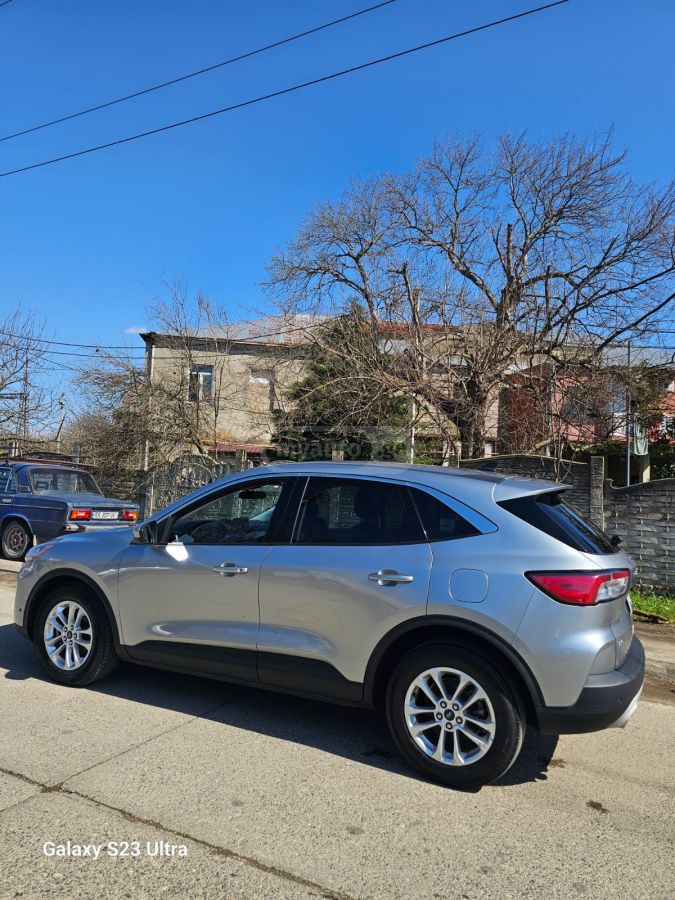 Ford Escape - фото 6