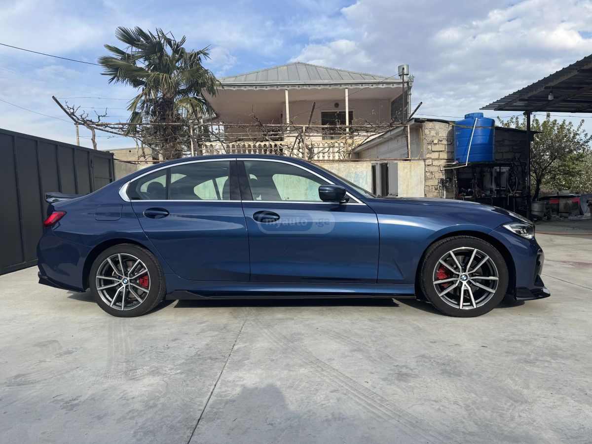 BMW 330 - фото 12