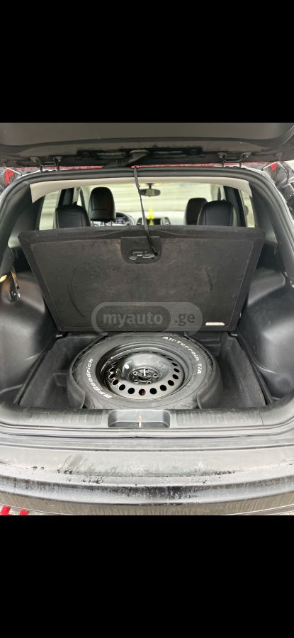 Jeep Cherokee - фото 11