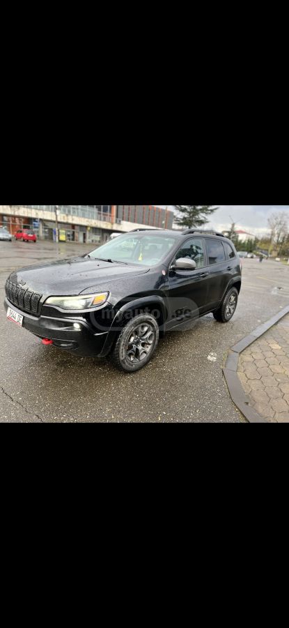 Jeep Cherokee - фото 6