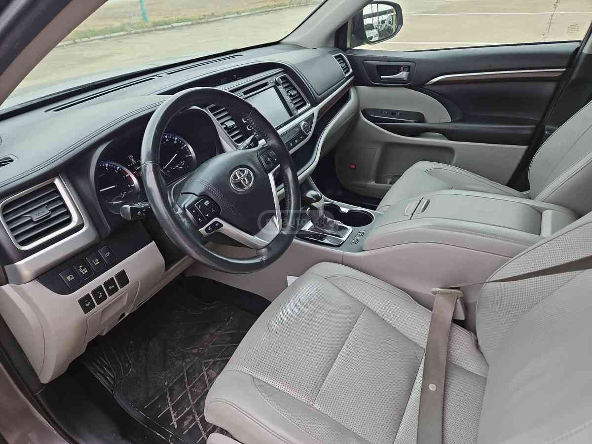 Toyota Highlander - фото 3