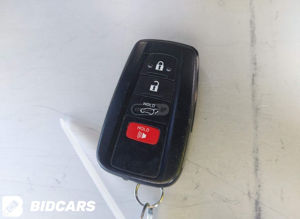 Toyota XLE Premium 4dr Front-Wheel Dr — миниатюра 10