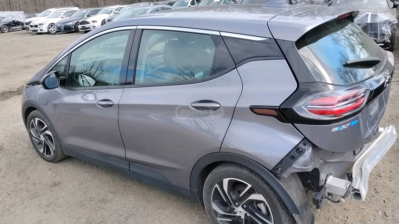 Chevrolet 2LT 4dr Wagon Automatic — миниатюра 4