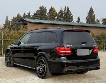 Mercedes-BenzGL 550 GLS 6.3 AMG2014