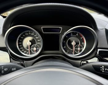 Mercedes-BenzGL 550 GLS 6.3 AMG2014