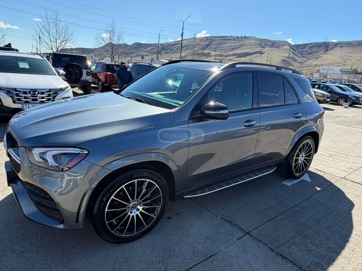 Mercedes-Benz GLE 350 - фото 3