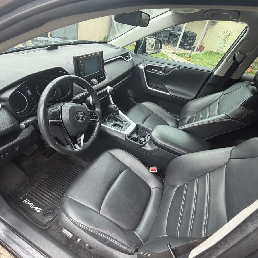 Toyota Rav 4 - фото 13