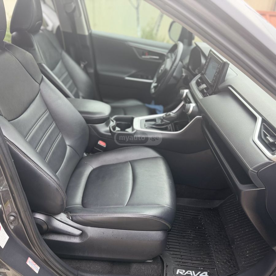 Toyota Rav 4 - фото 2