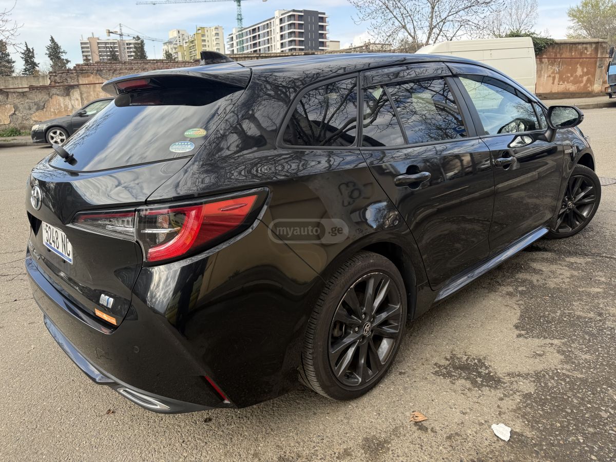 Toyota Corolla - фото 4