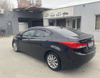 HyundaiElantra 2013
