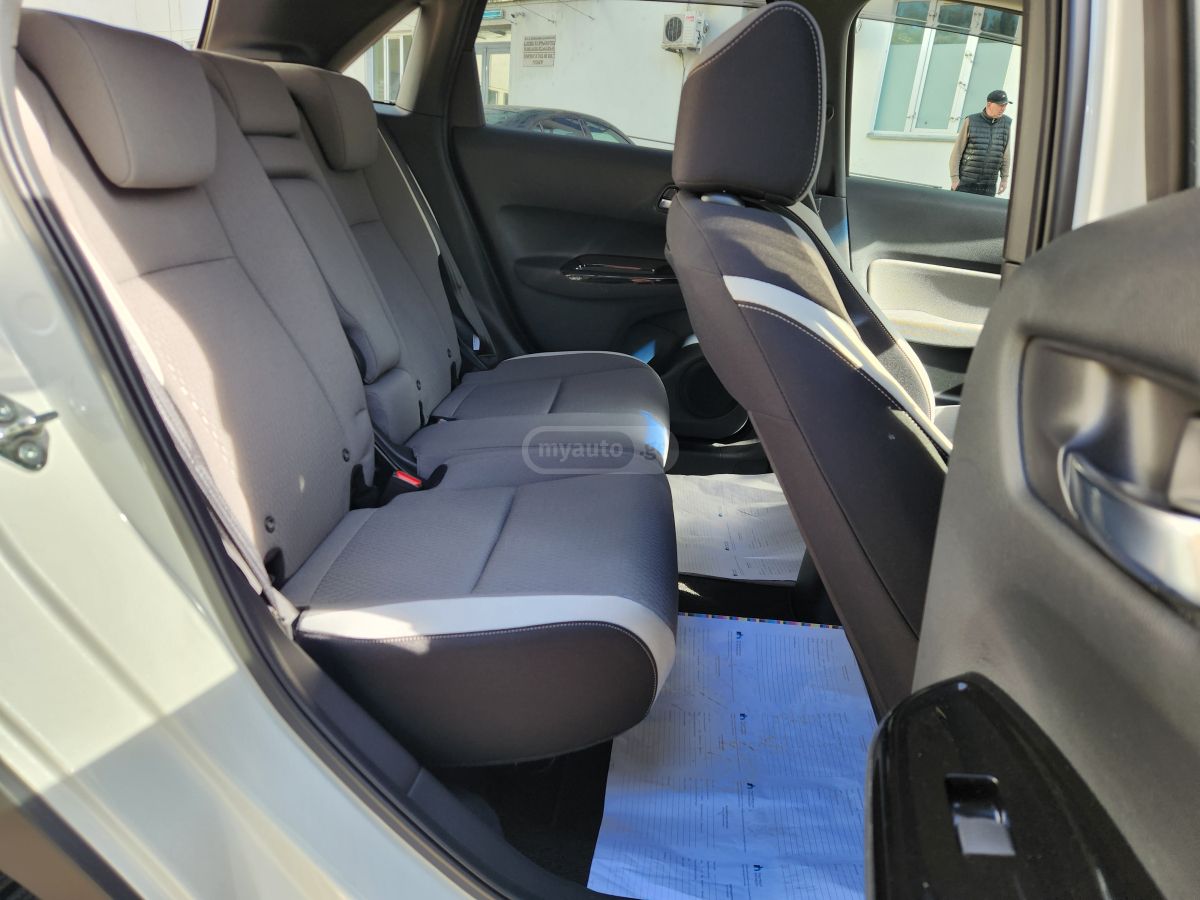 Honda Fit - фото 11
