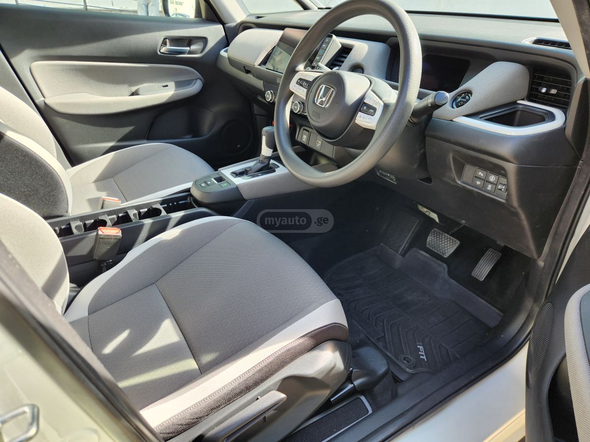Honda Fit - фото 12