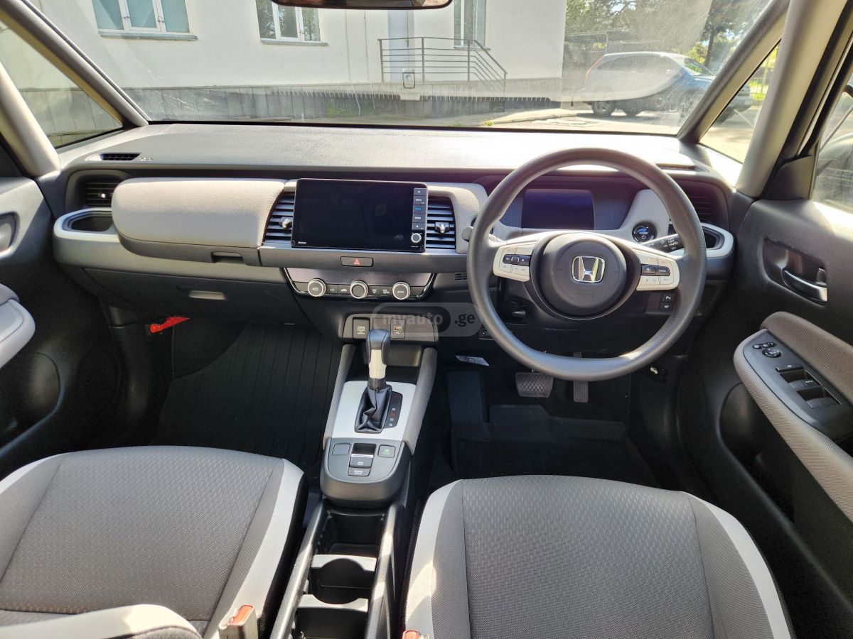 Honda Fit - фото 13