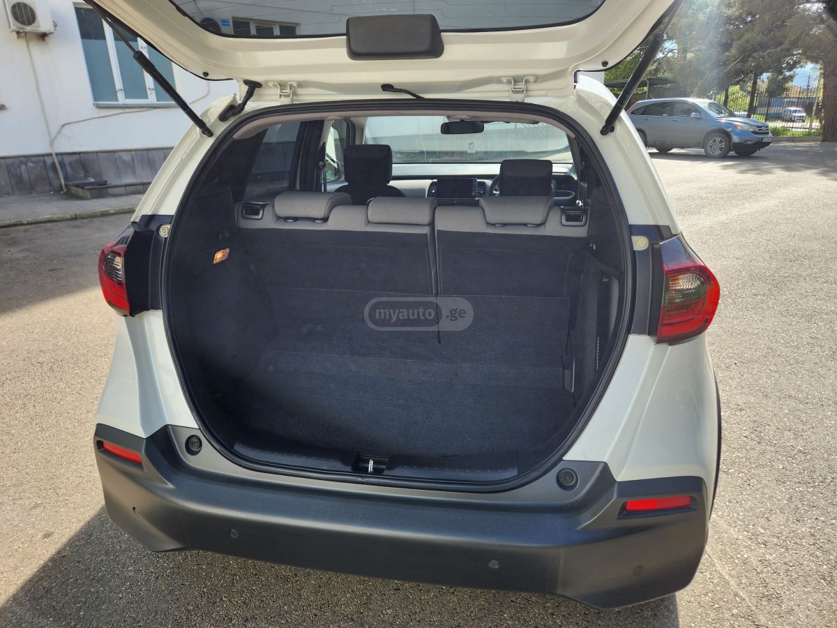 Honda Fit - фото 8