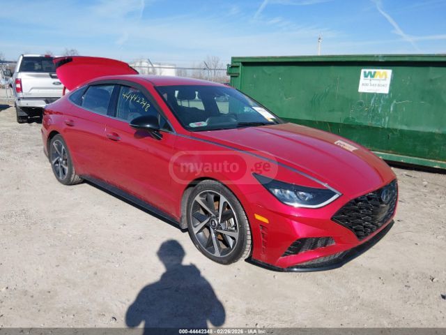 Hyundai Sonata - фото 1