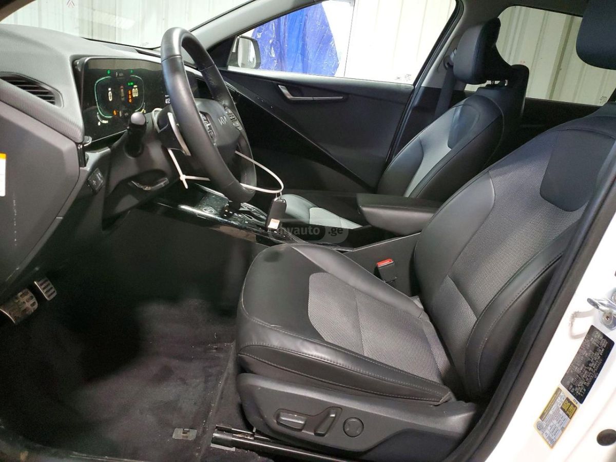 Kia Niro - фото 7