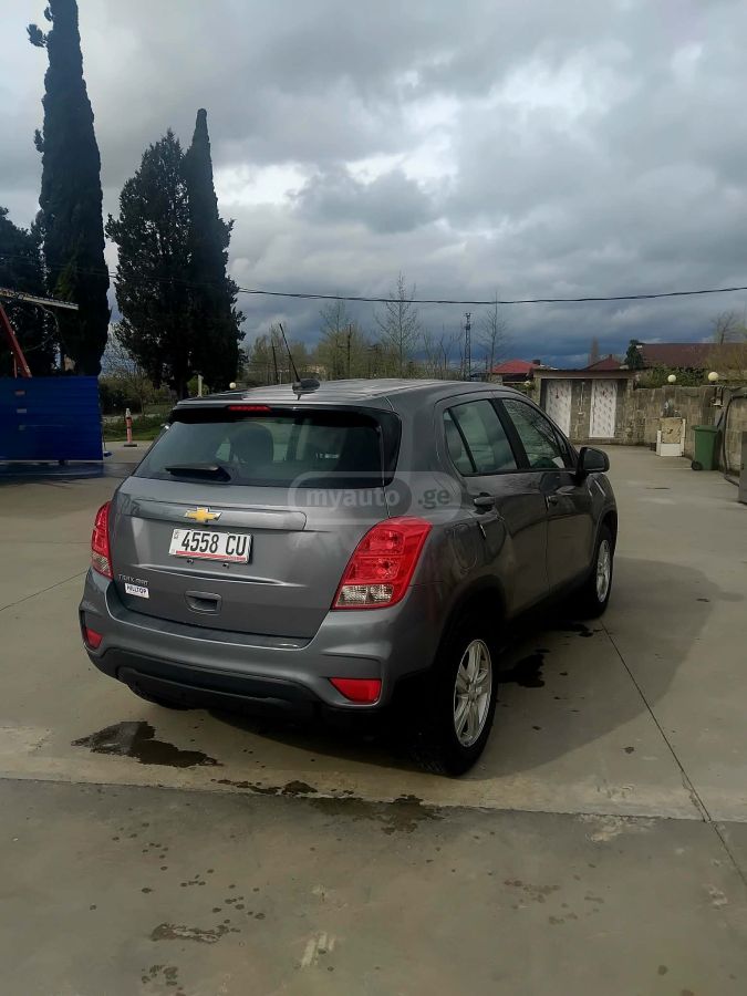 Chevrolet Trax - фото 11