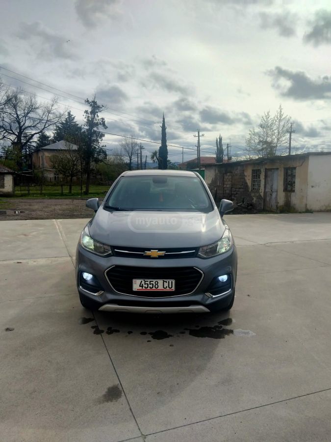 Chevrolet Trax - фото 2