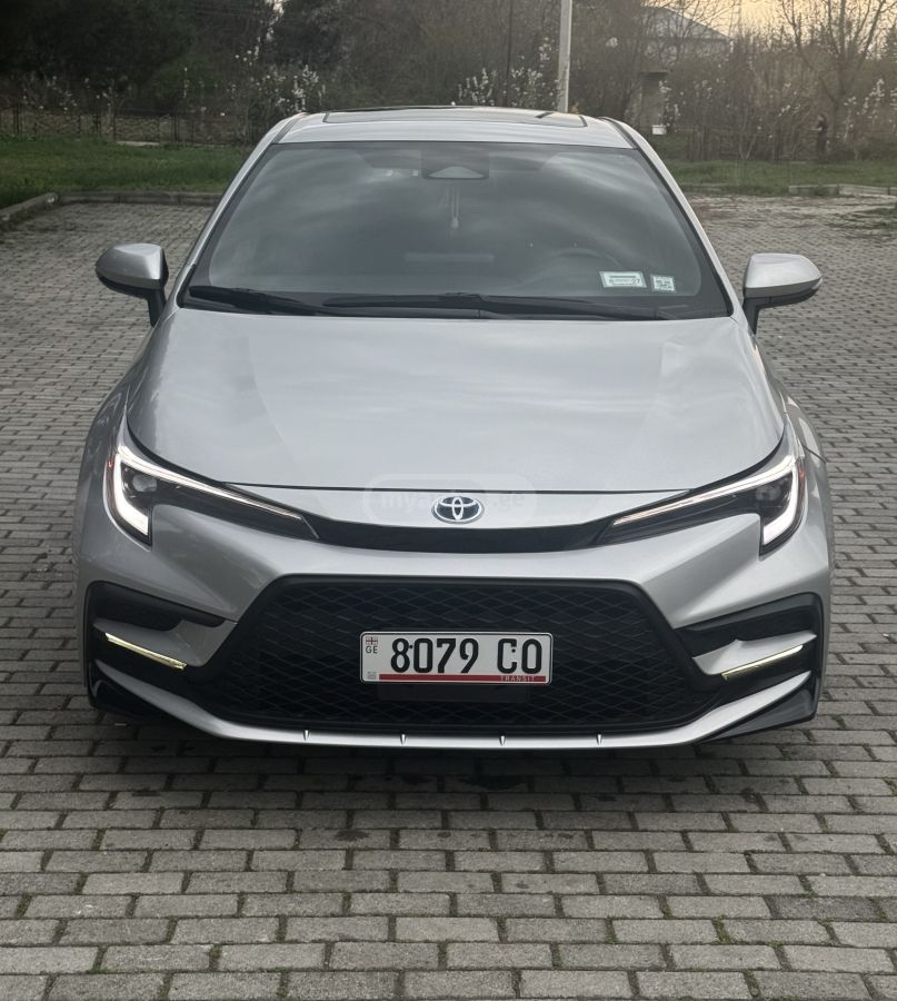 Toyota Corolla - фото 1