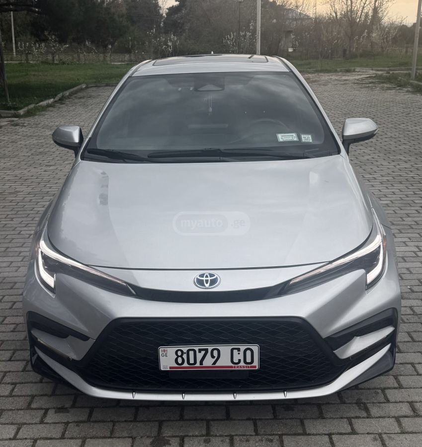 Toyota Corolla - фото 2