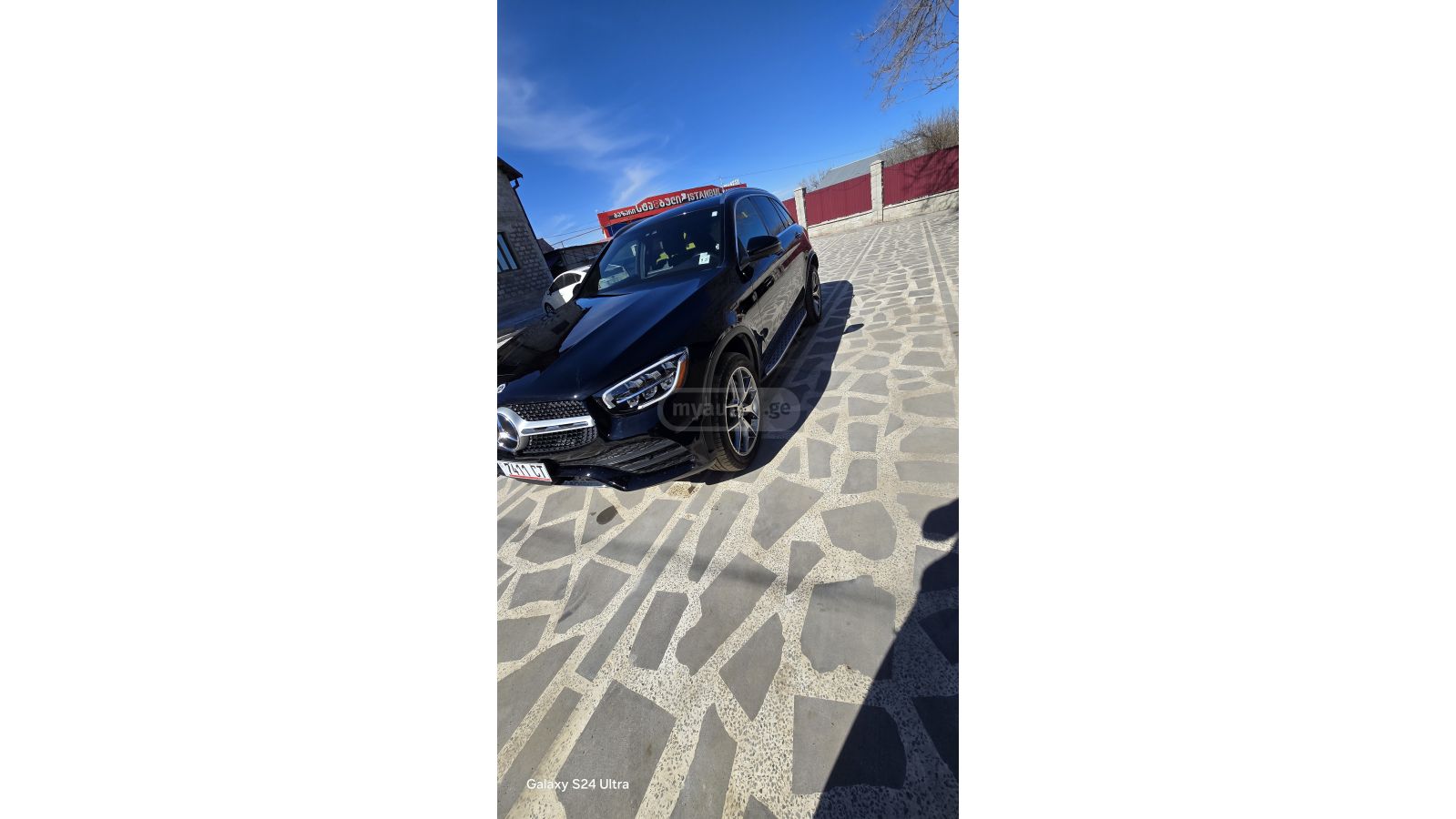 Mercedes-Benz Base GLC 300 4dr All-Wheel Dri — миниатюра 1