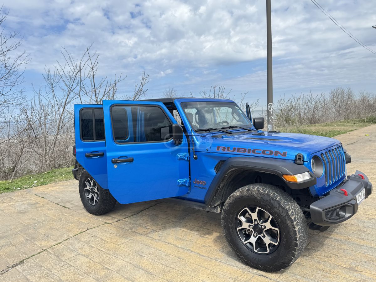 Jeep Wrangler - фото 14