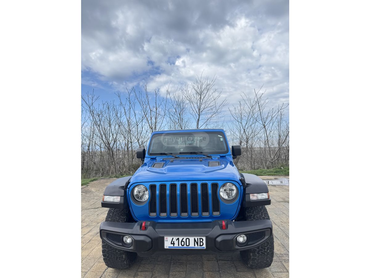 Jeep Wrangler - фото 5