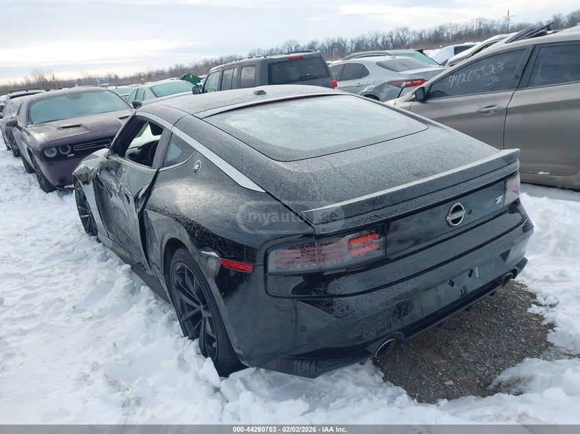 Nissan 370 Z 2023 — миниатюра 3