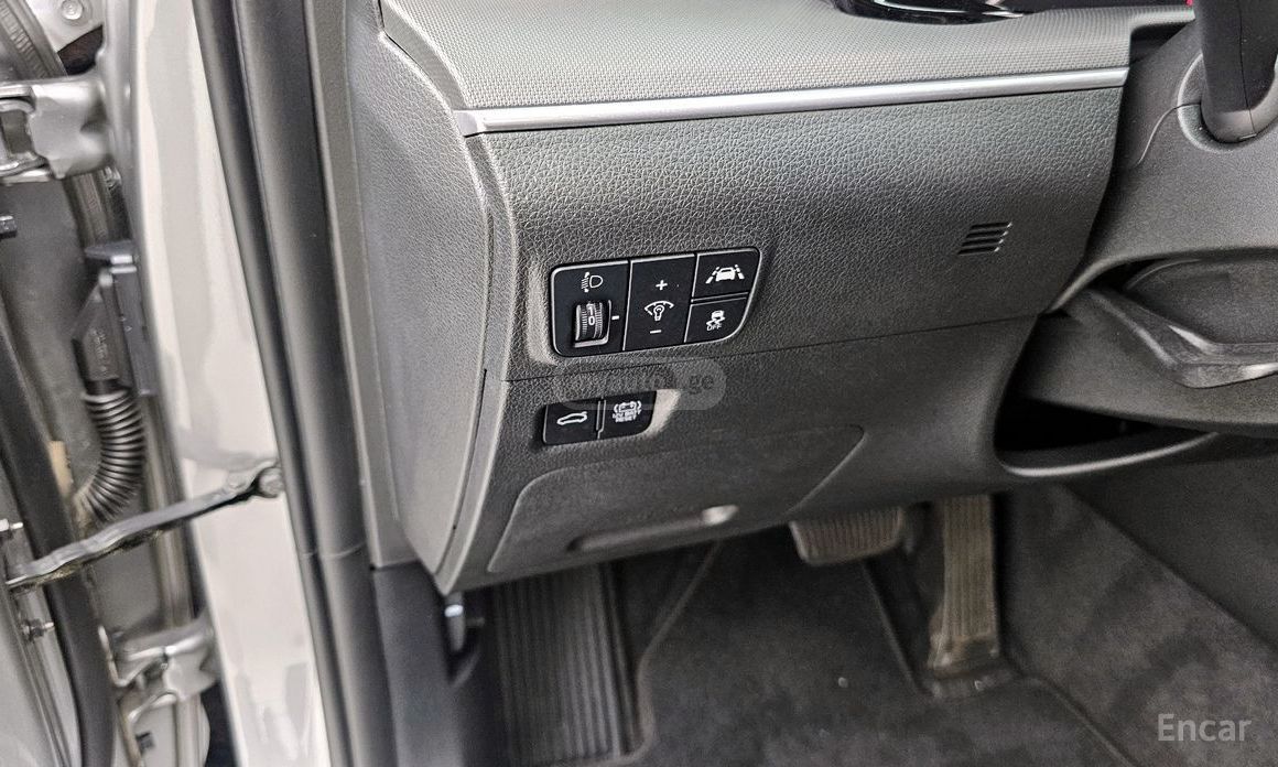 Kia K5 - фото 11