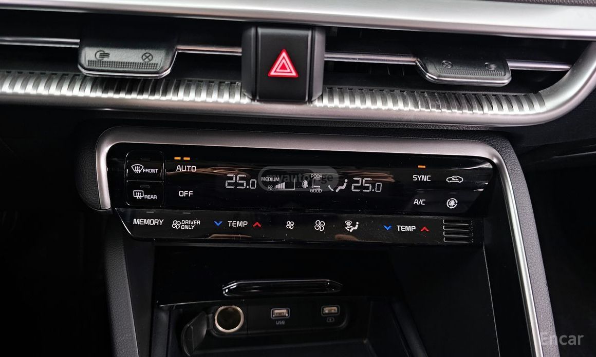 Kia K5 - фото 15