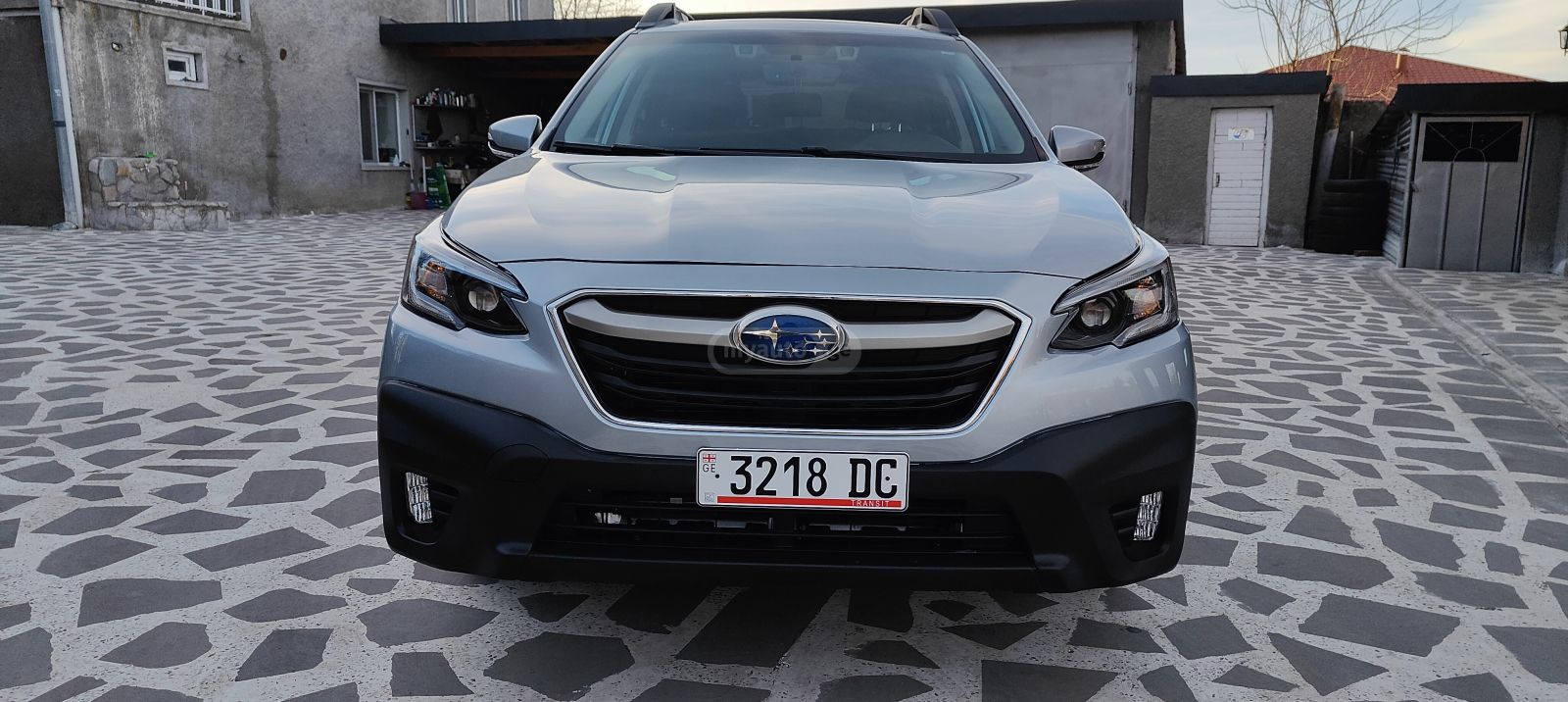Subaru Premium 4dr All-Wheel Drive CV — миниатюра 3