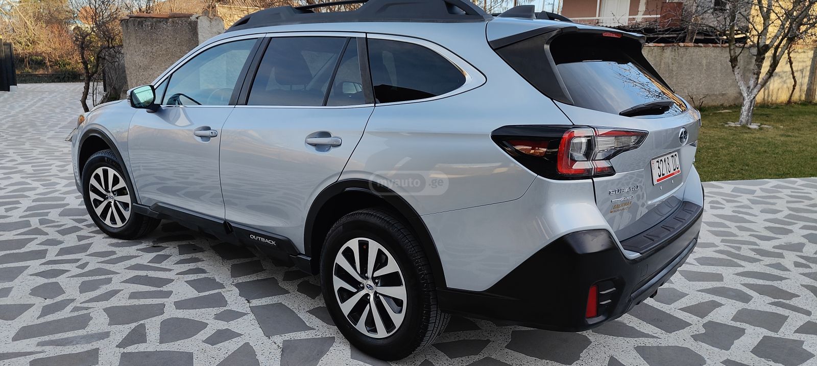 Subaru Premium 4dr All-Wheel Drive CV — миниатюра 5