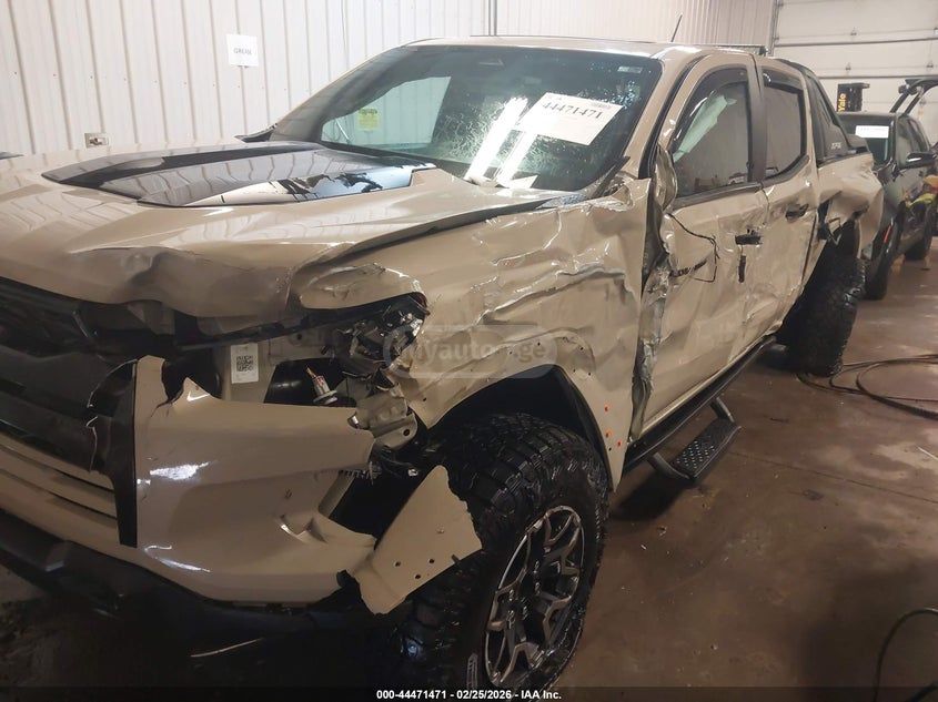 Chevrolet Colorado 2024 — миниатюра 6