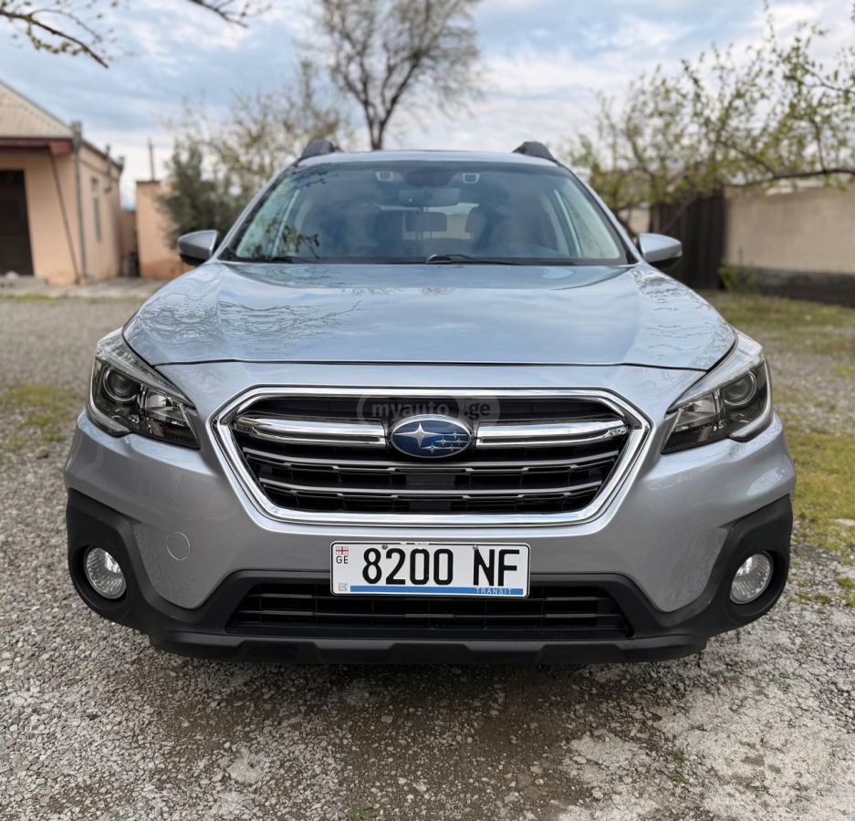 Subaru Outback - фото 1