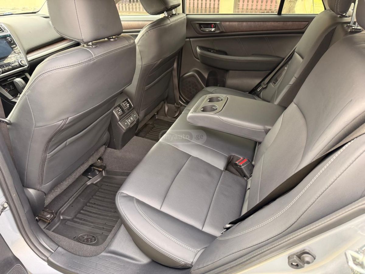 Subaru Outback - фото 12