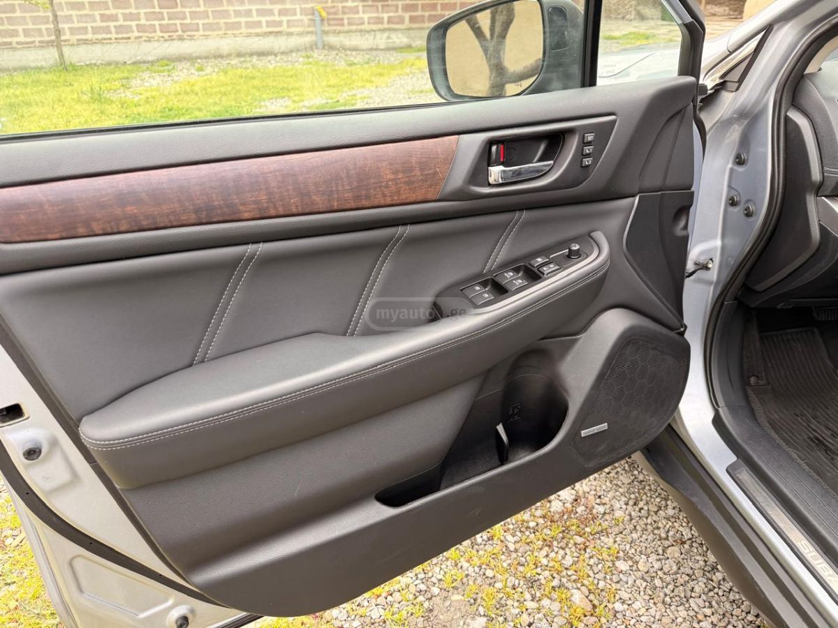 Subaru Outback - фото 14