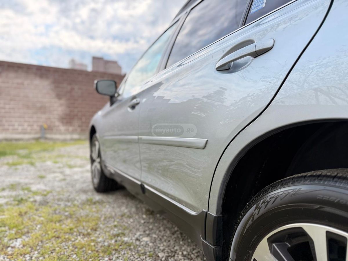 Subaru Outback - фото 8